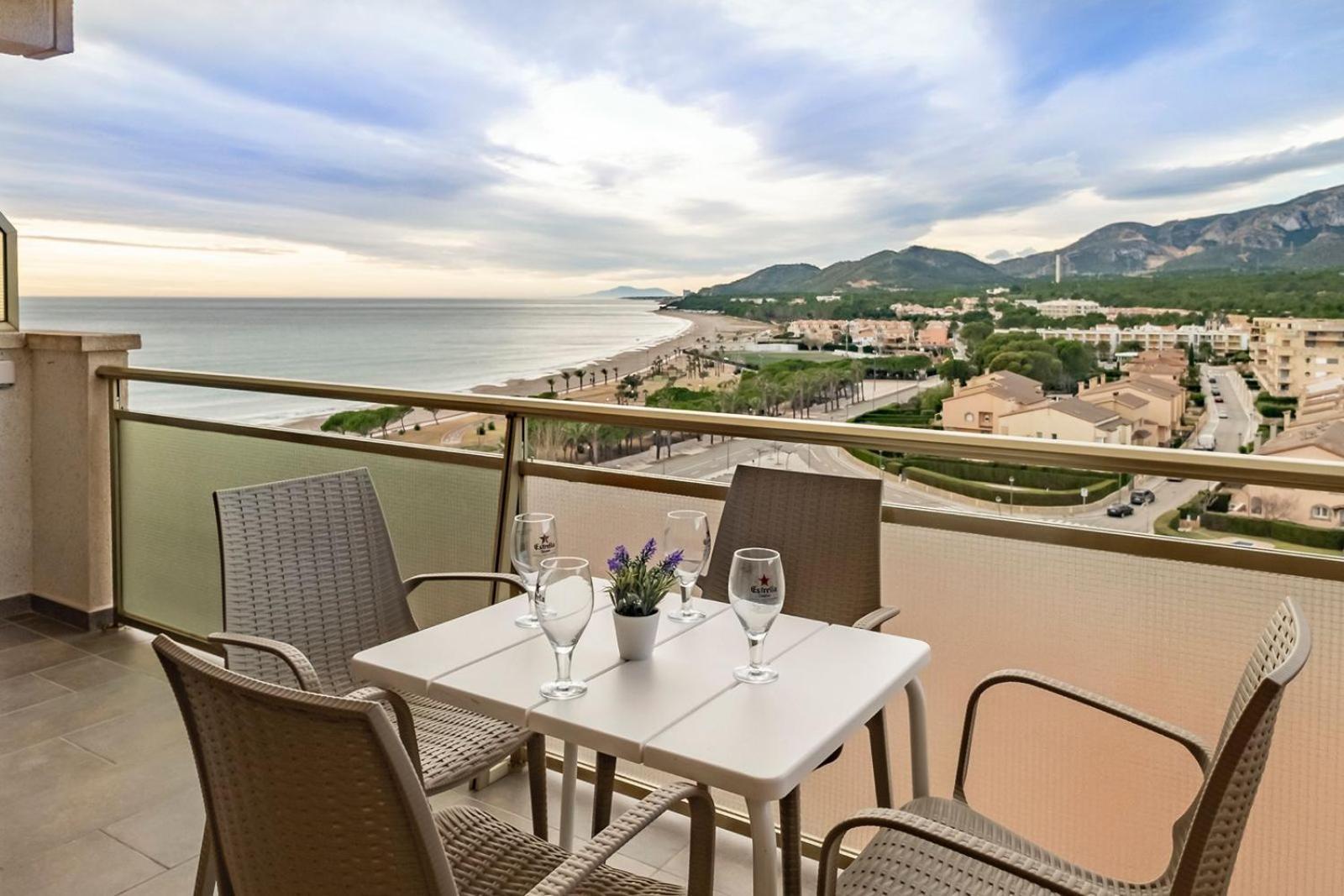 Apartamento Con Terraza, Vistas Playa Y Montana Hospitalet De L'Infant Εξωτερικό φωτογραφία