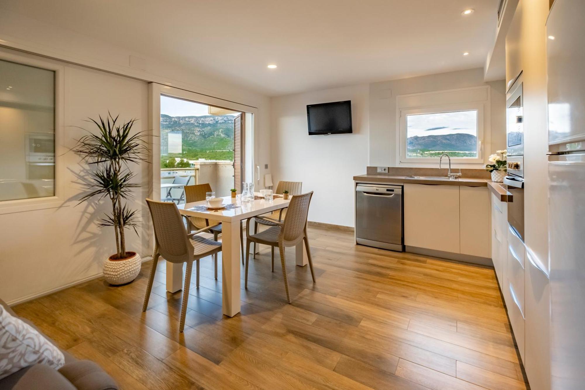Apartamento Con Terraza, Vistas Playa Y Montana Hospitalet De L'Infant Εξωτερικό φωτογραφία